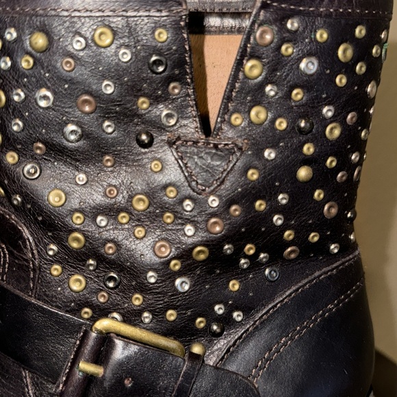 NEW Lucky Boots - Size: 9M - Picture 5 of 7